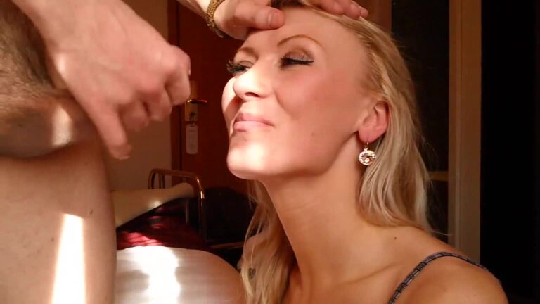 Dick Cums Alot On Hot Blondes Face